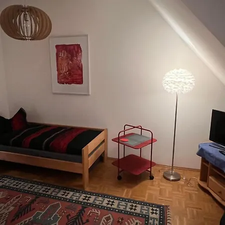 Ueber Den Daechern Von Erfurts Altstadt Apartment